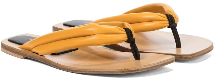 Leather thong sandals
