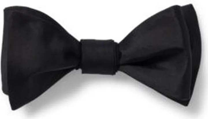 Italian-made bow tie in silk jacquard