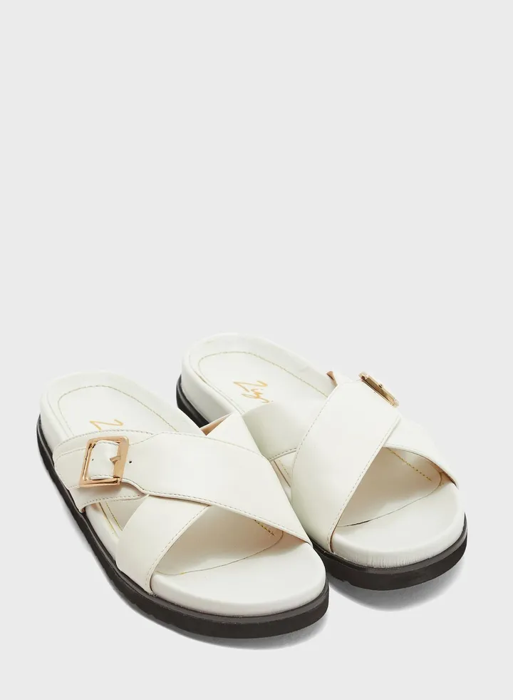 Amato Flat Sandals