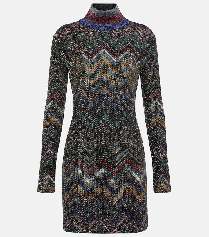 Zig-zag knit minidress