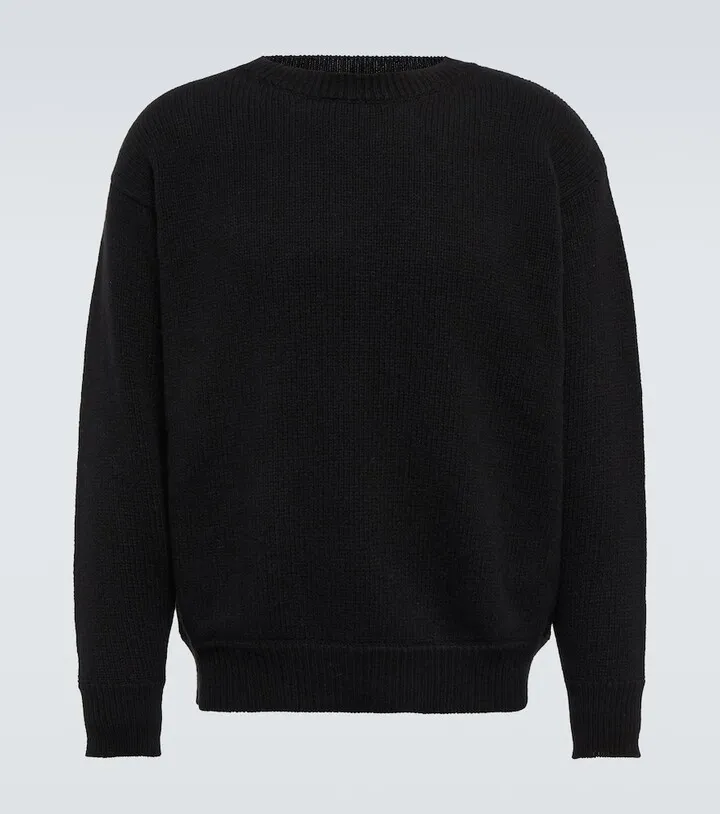 Cashmere sweater