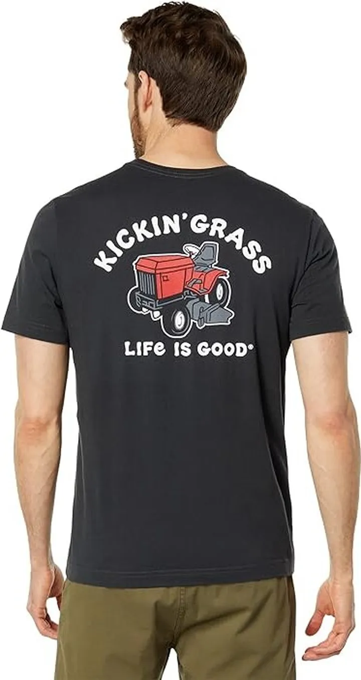 Life is Good Kickin' Grass Short Sleeve Crusher-Lite Tee (Jet Black) Men's T Shirt