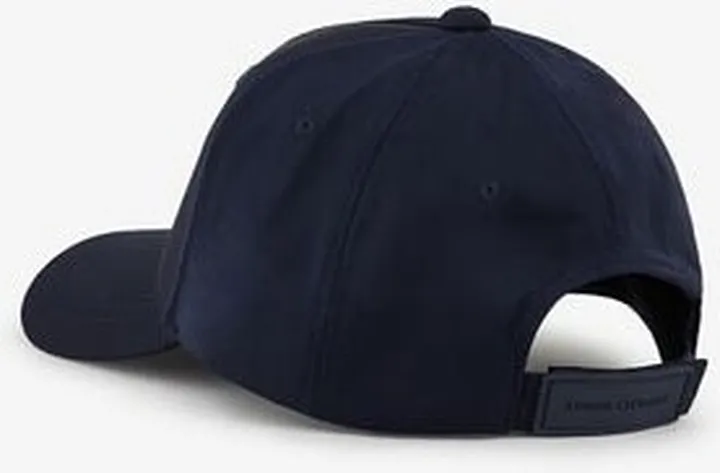 Rubberised logo baseball cap