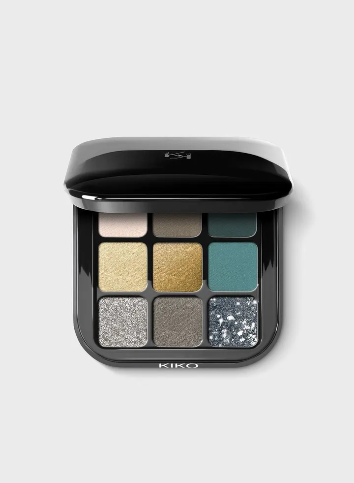 Glamour Multi Finish Eyeshadow Palette 06