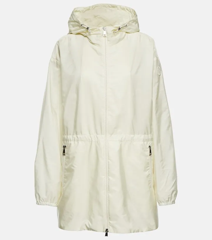 Wete raincoat