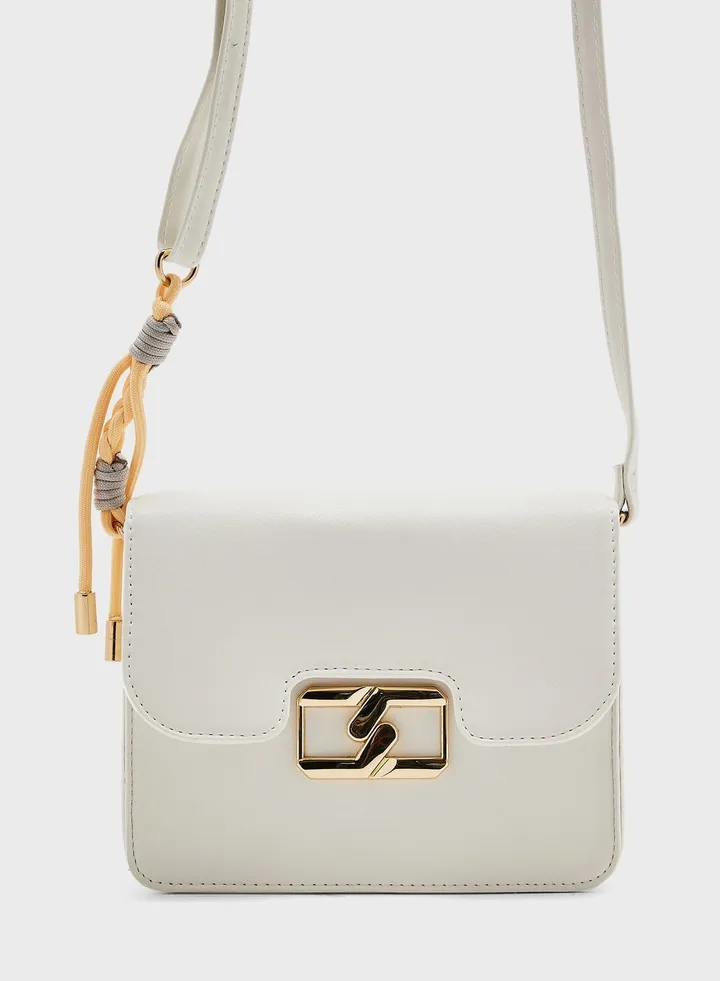 Core Flap Shoulder Bag