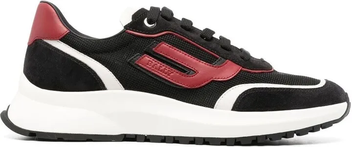 Logo-Patch Low-Top Sneakers