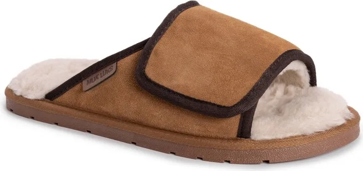 MUK LUKS Men's Topher Open Toe Slipper-Camel 9
