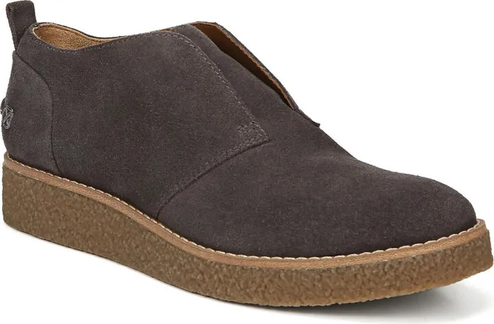 Cliff Womens Suede Laceless Slip-On Sneakers