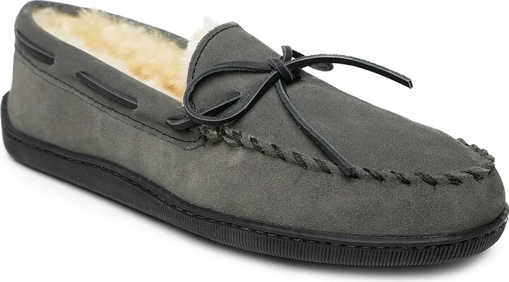 Minnetonka Hardsole Moccasin Slipper