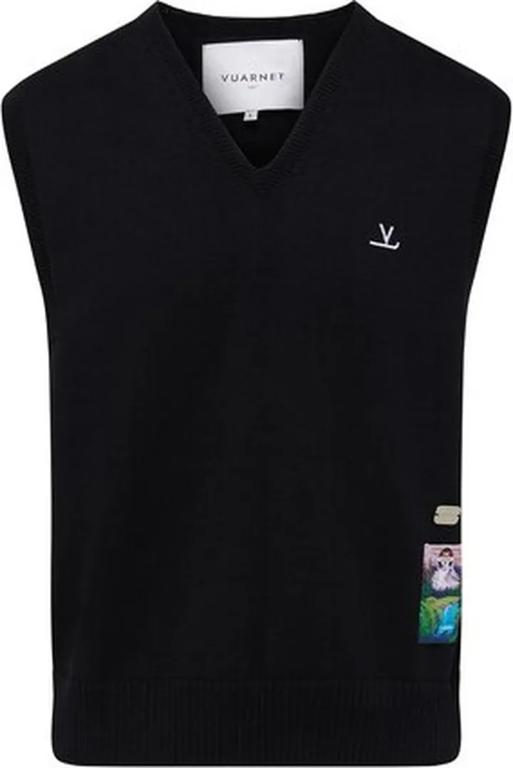Sleeveless sweater