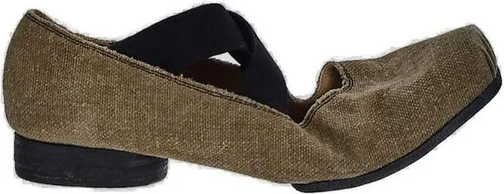 Uma Wang Elasticated Strap Ballerina Shoes