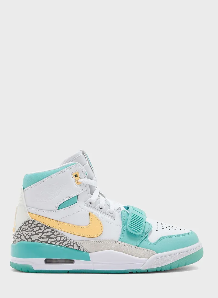 Air Jordan Legacy 312 Cn