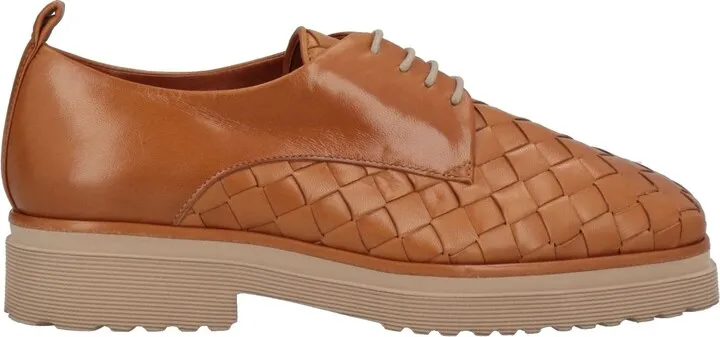Lace-up Shoes Camel