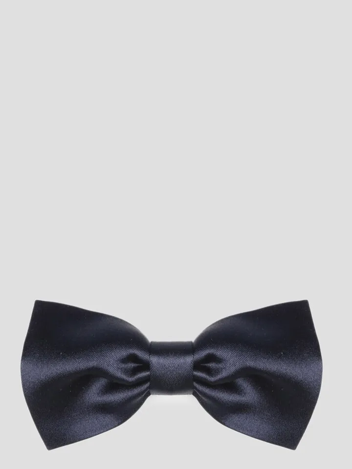Tagliatore silk bow tie.