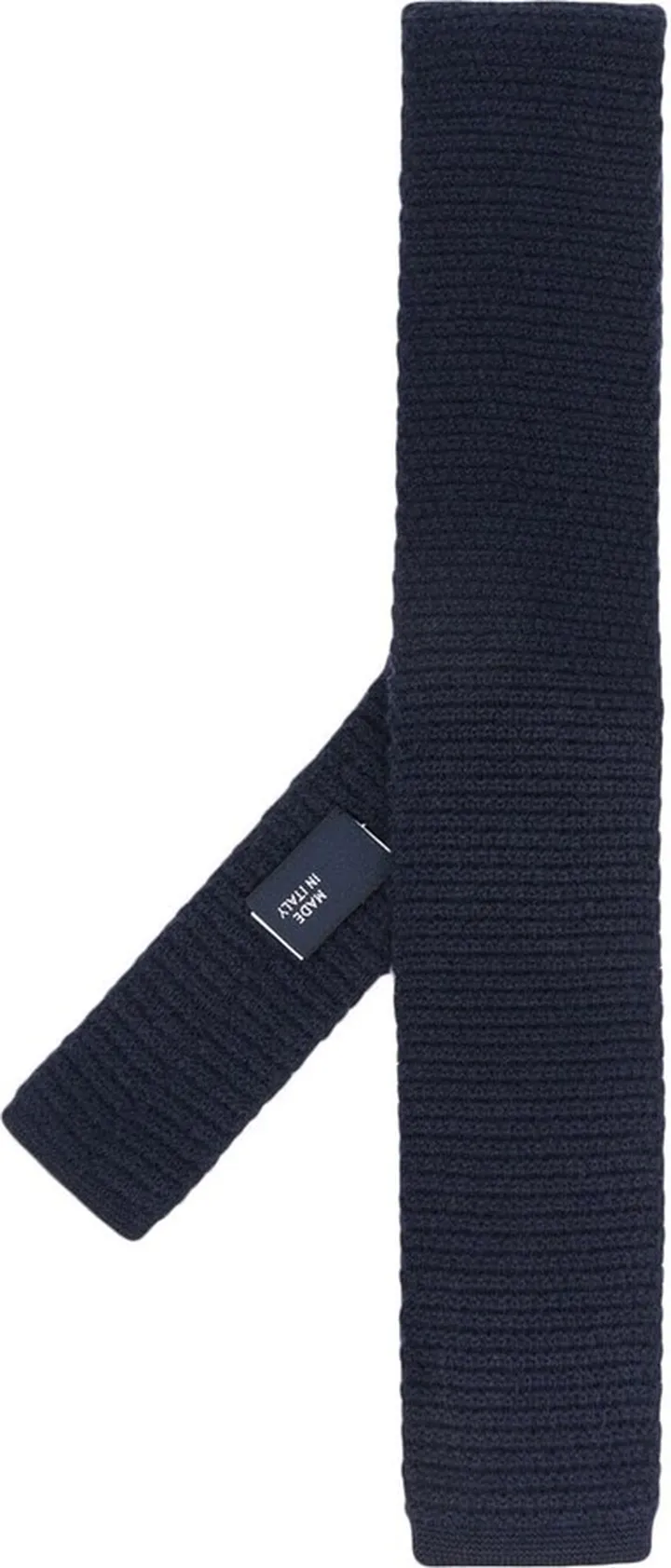 Ribbed Knit Neck Tie