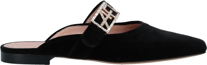 Mules & Clogs Black