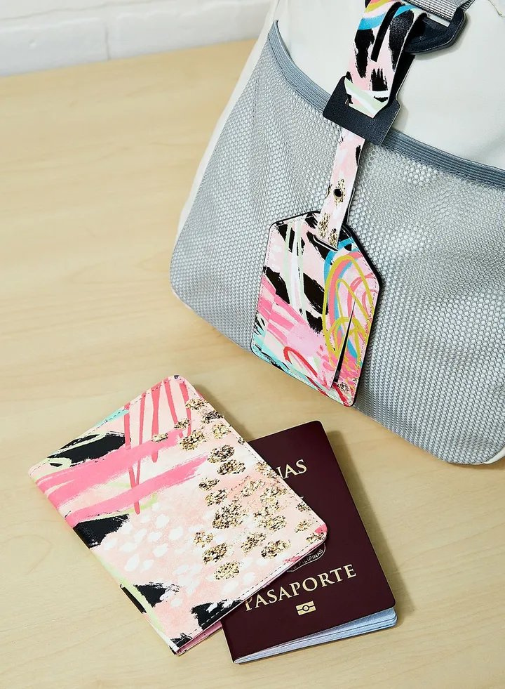 Passport Holder & Luggage Tag Set