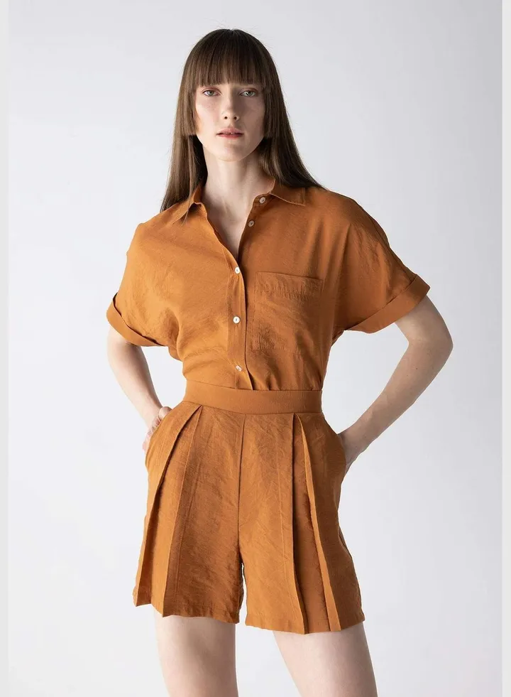 Woman Woven Top Short Sleeve Shirt