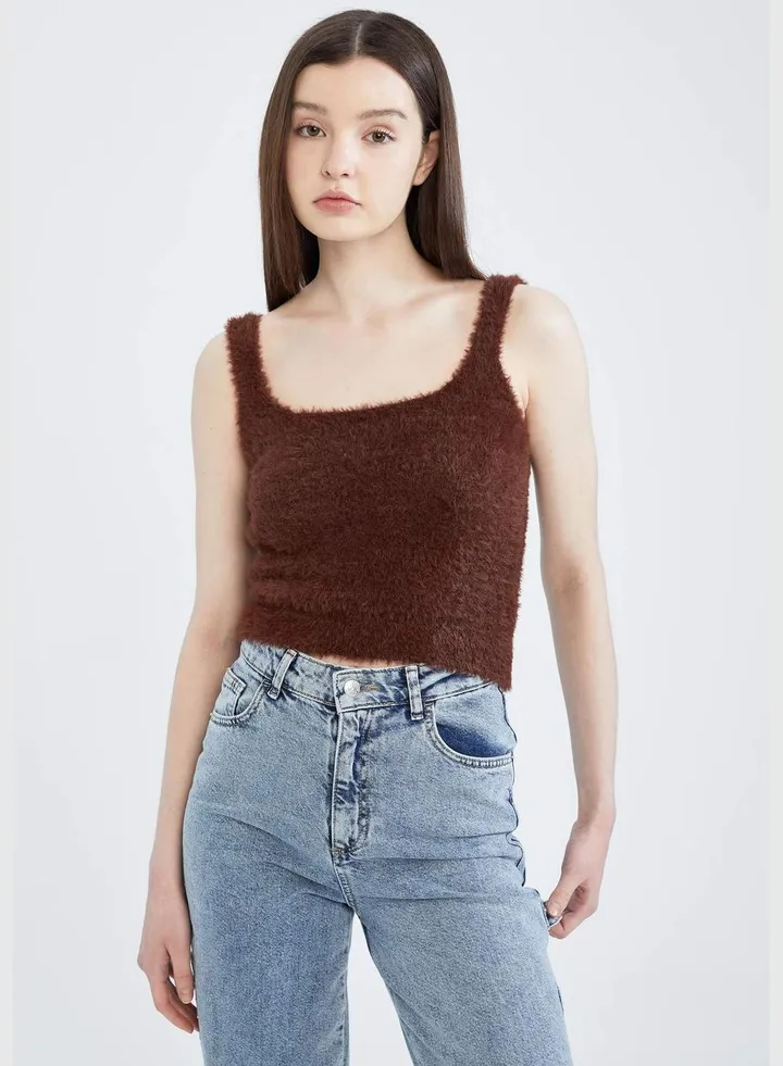 Square Neck Knit Cropped Top