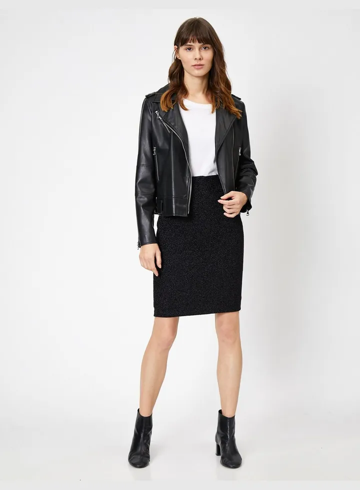 Slim Fit Skit