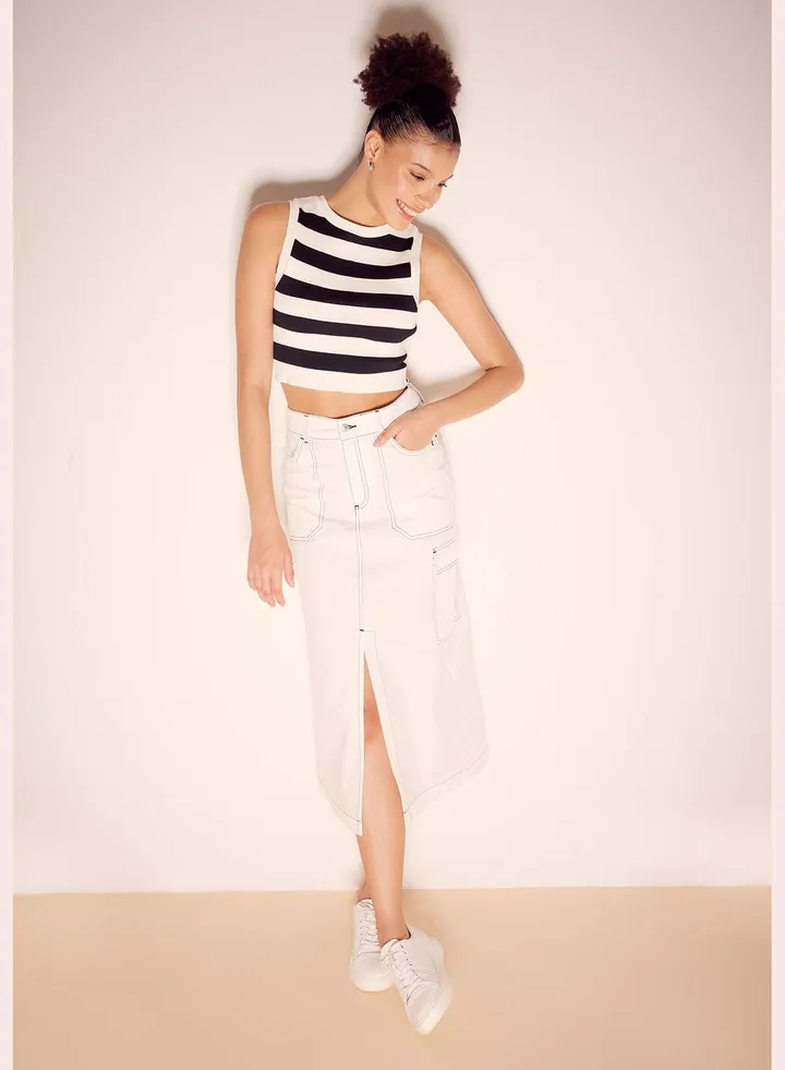 Woman Cargo Fit Woven Skirt