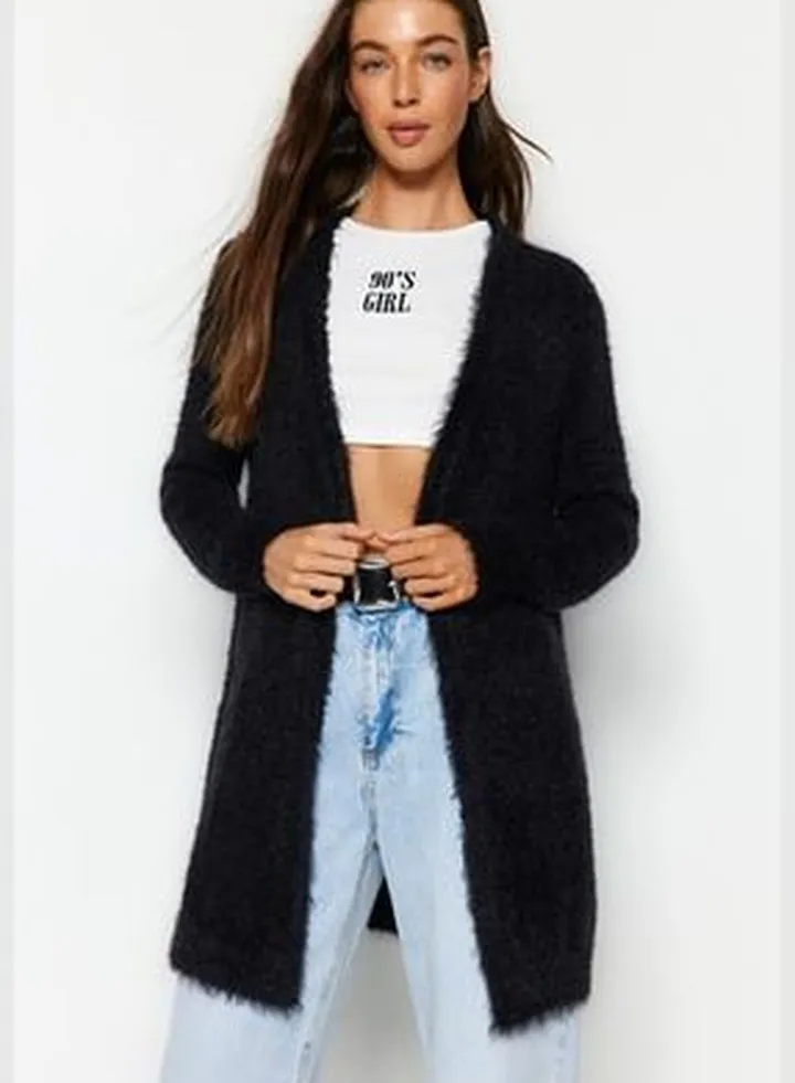 Black Feather Knitwear Cardigan TWOAW24HI00028