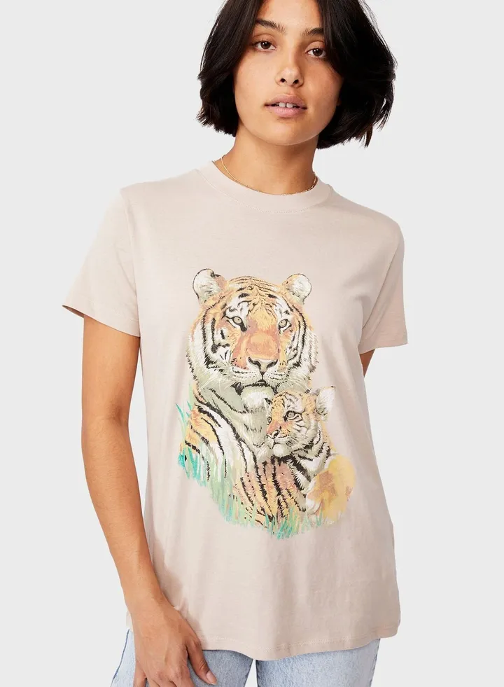 Graphic Crew Neck T-Shirt
