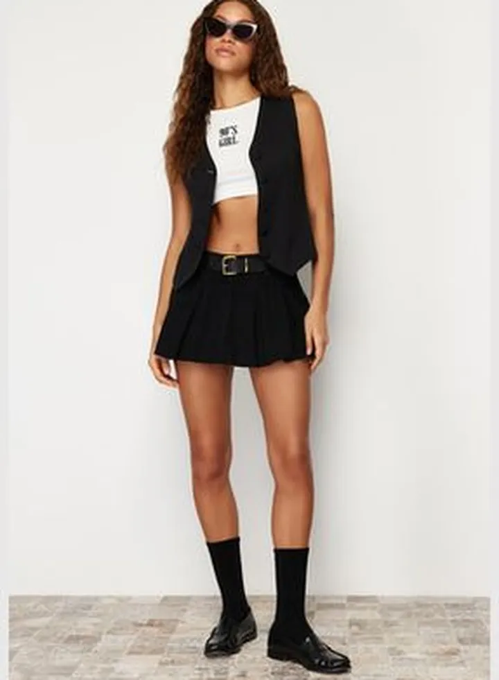 Black Pleated High Waist Denim Short Skirt