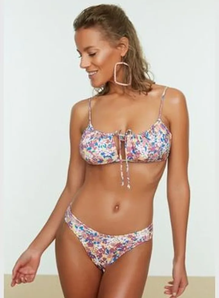 Floral Print Bikini Bottoms TBESS22BA0119