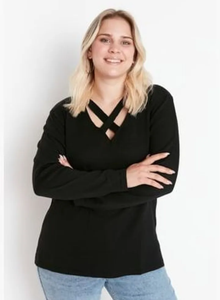 Black Collar Detailed Knitwear Sweater