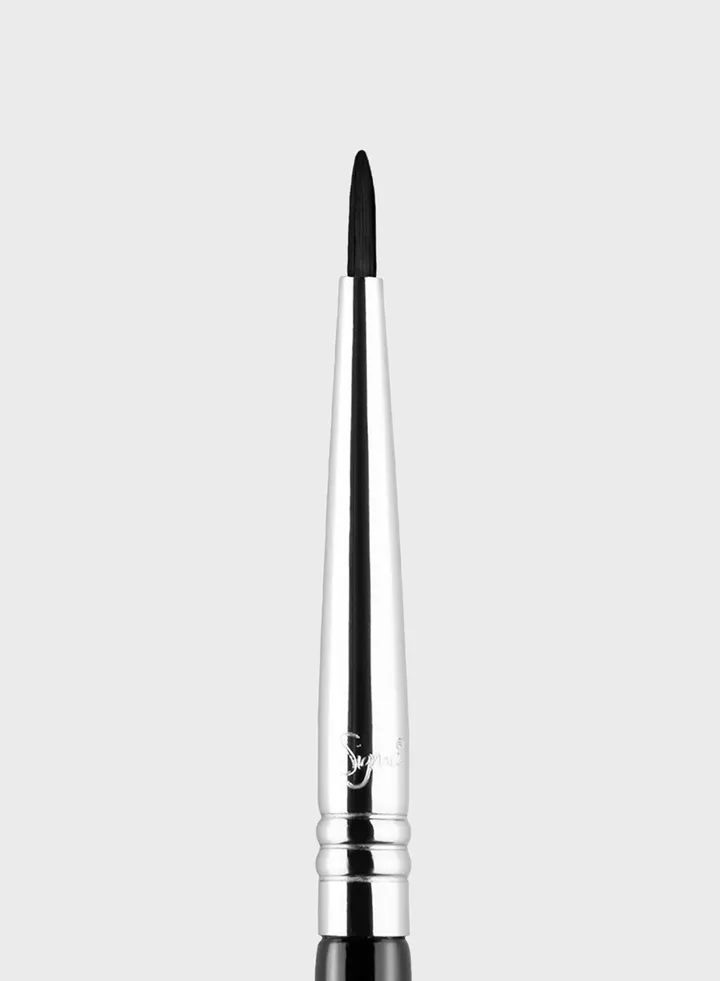 Sigma Beauty E11 Smooth Detailed Eye Liner Brush