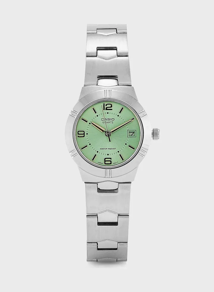 Steel Strap Analog Watch