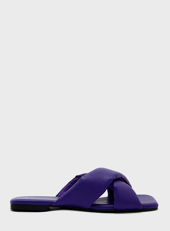 Kasia Flat Sandals