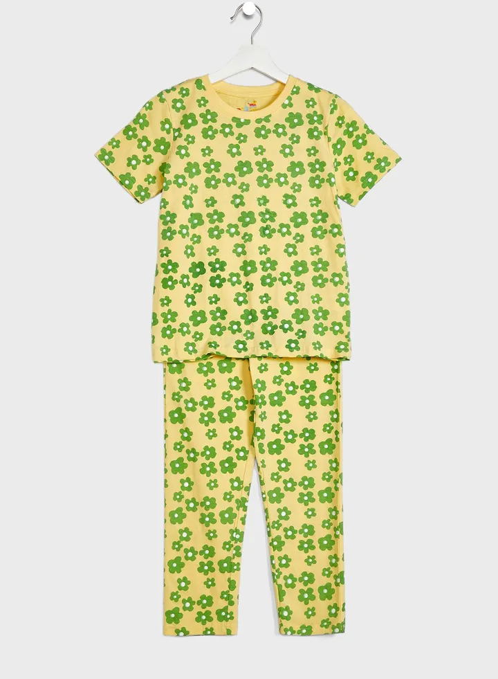 Girls T-Shirts & Pyjama Nightwear Set