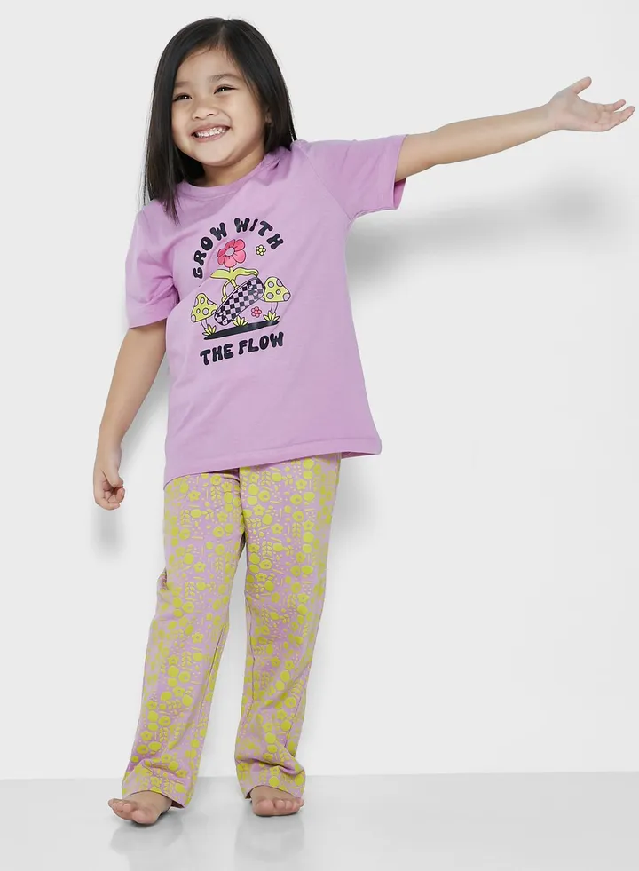 Girls T-Shirts & Pyjama Nightwear Set