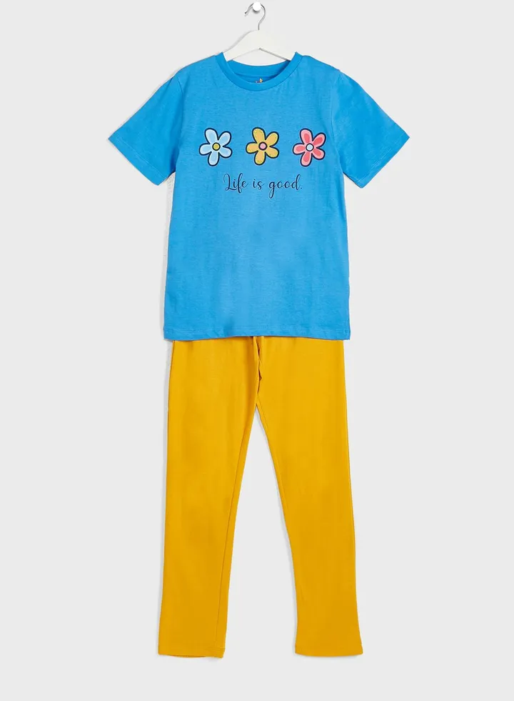 Girls T-Shirt And Pants Set