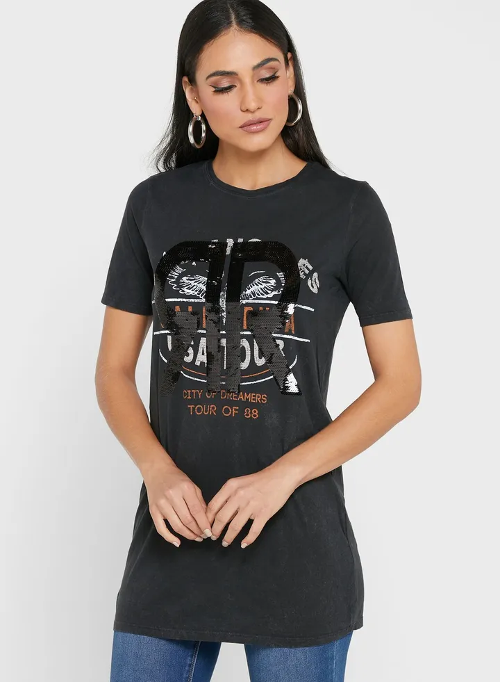 Crew Neck Graphic T-Shirt