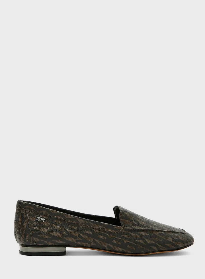 Laili Moccasins