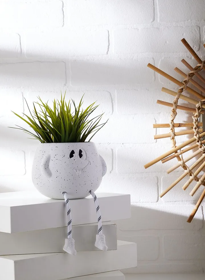 Midi Shaped Planter
