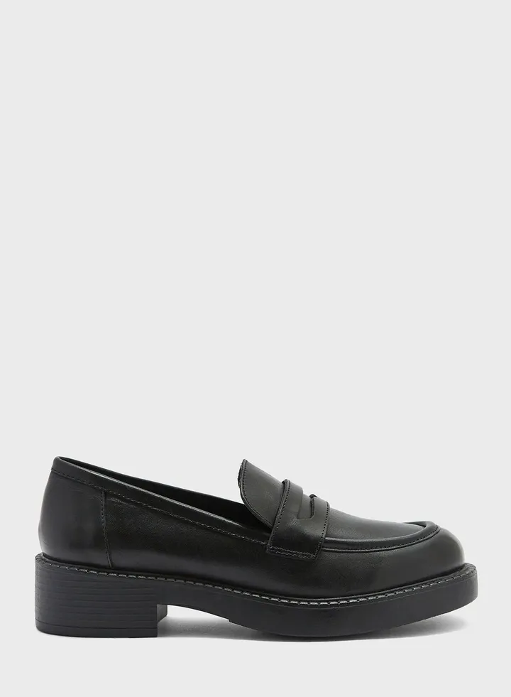 Bigplan Low Top Sneakers