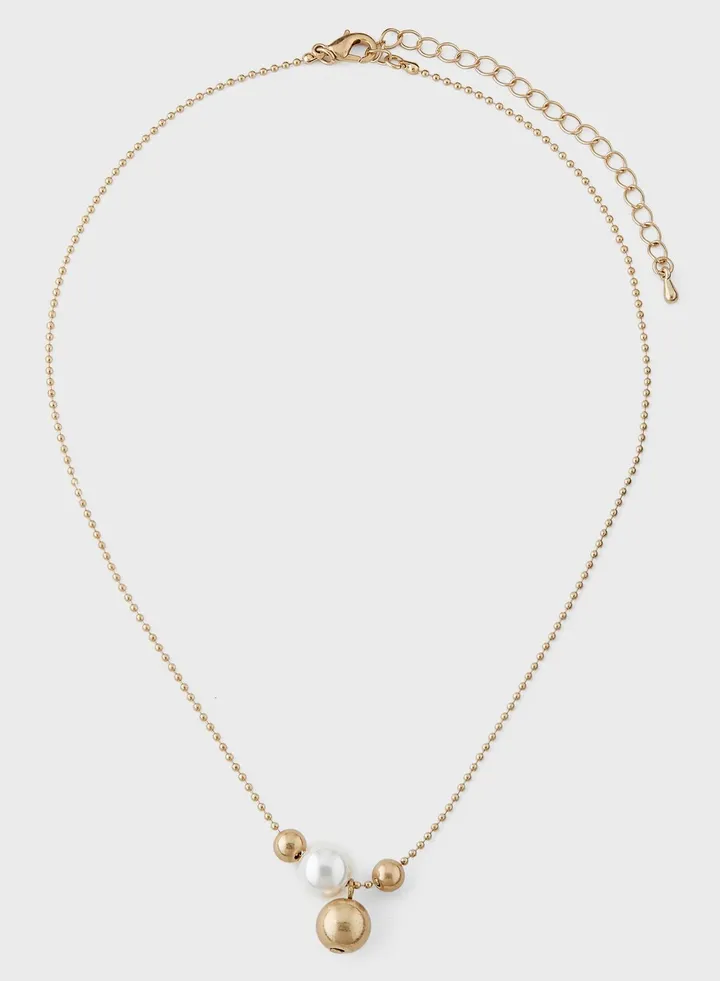 Pearl Pendant Necklace