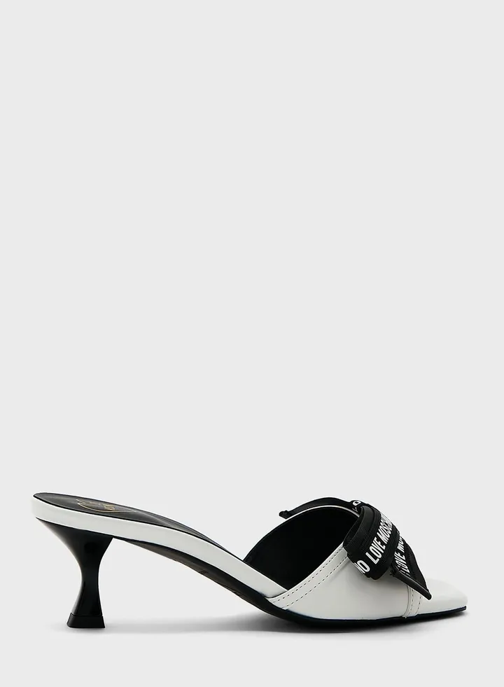 Love Bow Sandals