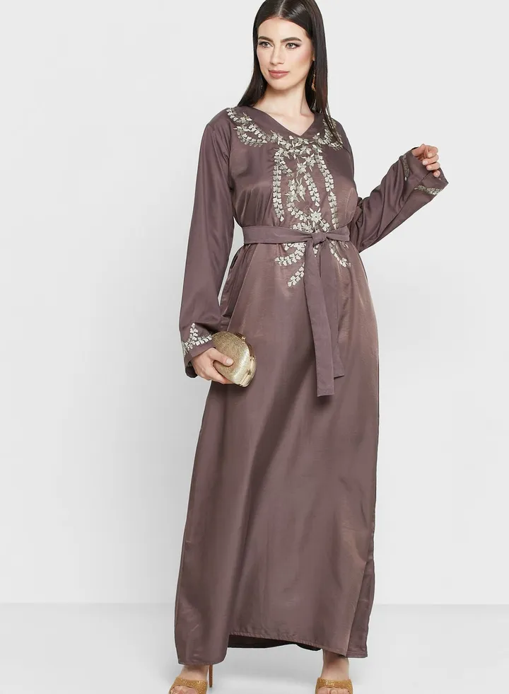 V-Neck Embroidered Belted Jalabiya