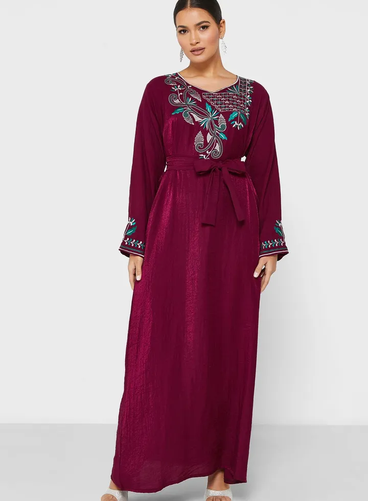 Embroidered Belted Jalabiya
