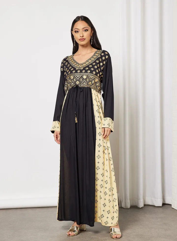 Classic Embroidered Jalabiya