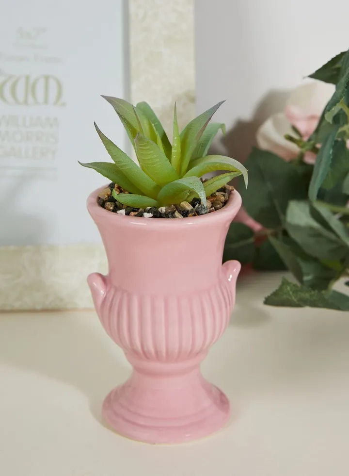Tiny Shaped Planter