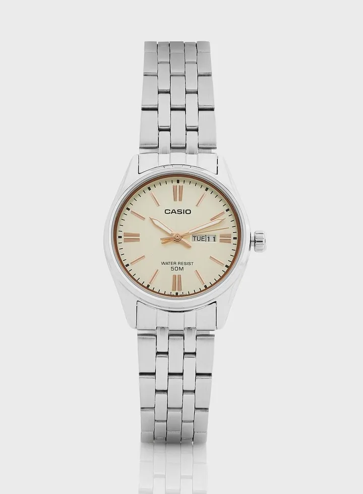 Steel Strap Analog Watch
