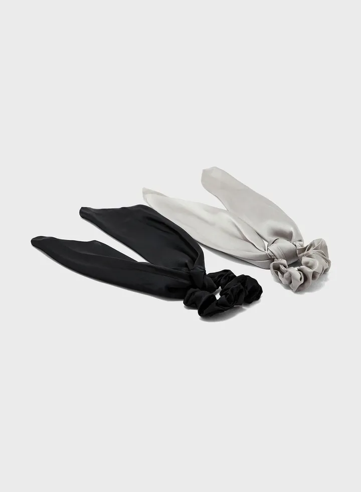 Bow Detail Hair Scrunchie