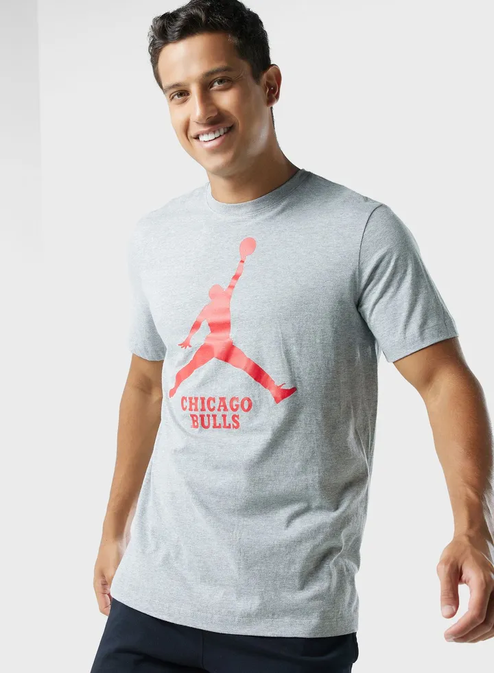 Chicago Bulls Essential T-shirt